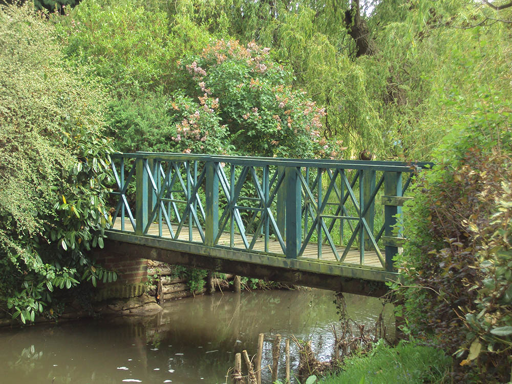 -footbridge_over_sor_brook