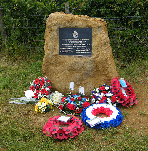 -tributes_at_the_wellington_memorial